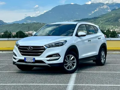 Usata Hyundai Tucson Xpossible 116 CV (85 kW) 2017 Bianco SUV