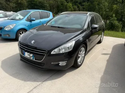 Usata Peugeot 508 Access 140 CV (102 kW) 2011 Nero Berlina