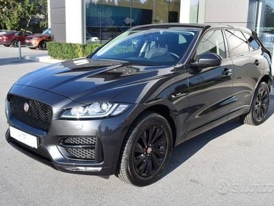Usata Jaguar F-Pace R-Sport 180 CV (132 kW) 2018 Nero SUV