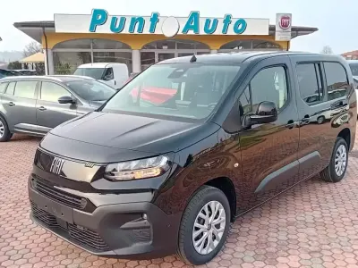 Nouvelle Fiat Doblò 131 ch (96 kW) 2026 Noir Monospace