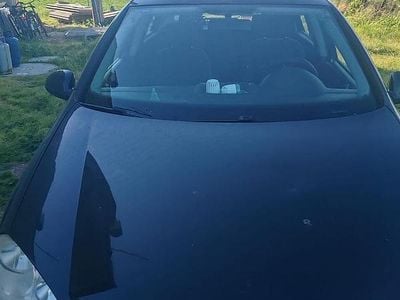 Usata VW Golf VI 102 CV (75 kW) 2008 Nero Utilitaria