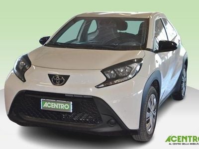 Usata Toyota Aygo X Active 72 CV (52 kW) 2025 Bianco SUV