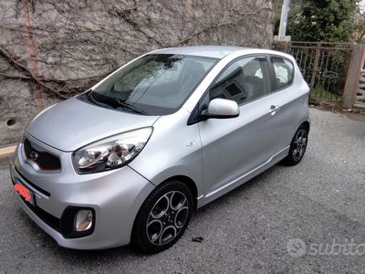 usata Kia Picanto 3p 1.0 Fashion