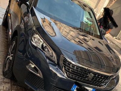 Usata Peugeot 3008 Allure 131 CV (96 kW) 2019 Blu/azzurro SUV