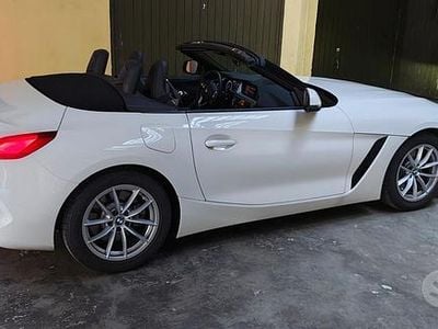 Begagnad BMW Z4 Advantage 197 HK (144 kW) 2021 Vit Cab