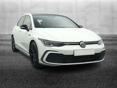 Usata VW Golf VIII GTI 245 CV (180 kW) 2024 Bianco Berlina