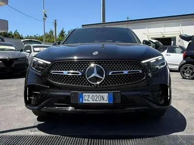 Usata Mercedes GLC300e AMG Line Premium 269 CV (197 kW) 2025 Nero Coupé