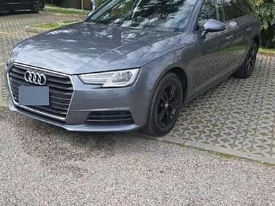 Usata Audi A4 150 CV (110 kW) 2018 Grigio Station wagon