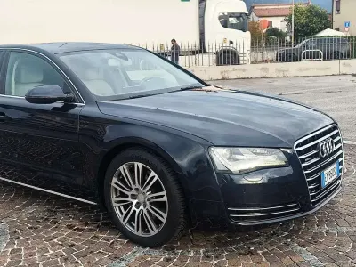 Usata Audi A8L Ambiente 250 CV (183 kW) 2011 Berlina