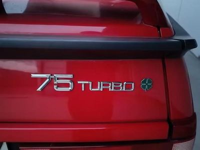 Usata Alfa Romeo 75 Quadrifoglio Verde 1991 Berlina