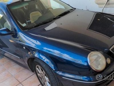 Lancia Lybra