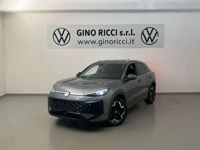 Nuova VW T-Roc R-line 150 CV (110 kW) 2026 Grigio SUV