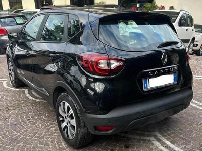 Usata Renault Captur Bose Edition 90 CV (66 kW) 2018 Nero SUV
