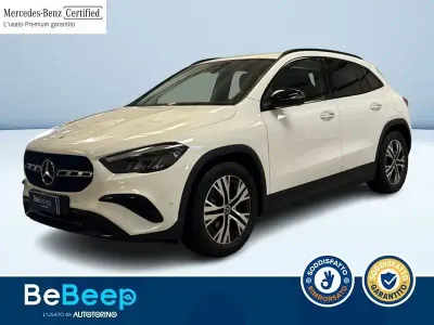 Usata Mercedes GLA180 Advanced Plus 136 CV (100 kW) 2023 Bianco pastello SUV