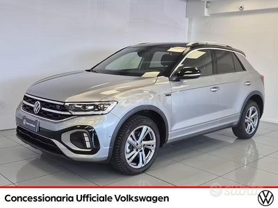 Usata VW T-Roc R-line 150 CV (110 kW) 2024 Grigio SUV