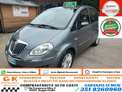Usata Lancia Musa 95 CV (69 kW) 2009 Argento Monovolume
