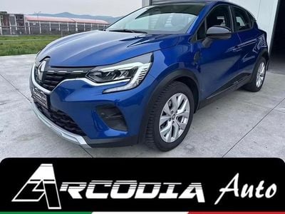 Usata Renault Captur Intens 95 CV (69 kW) 2020 Blu SUV