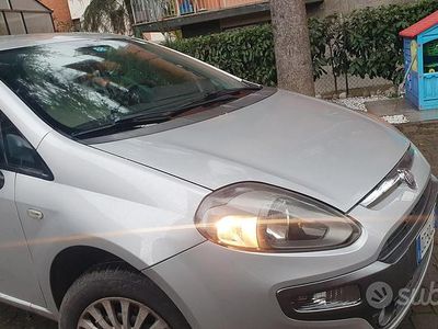 Usata Fiat Grande Punto 2009 Grigio Utilitaria