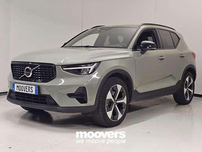 Verde salvia Usata 2025 Volvo XC40 Core SUV | 34.890 € (Cara)