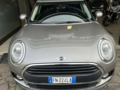 Usata Mini Clubman Hype 116 CV (85 kW) 2018 Grigio Station wagon