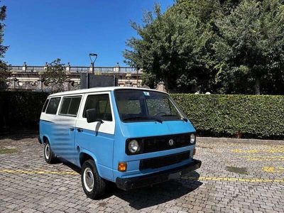 VW Caravelle