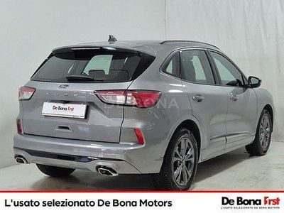 Usata Ford Kuga ST-Line 120 CV (88 kW) 2022 Grigio SUV