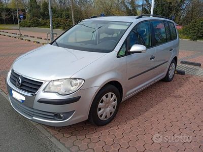 usata VW Touran 1.6 gpl - 2009