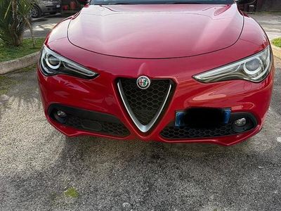 Usata Alfa Romeo Stelvio 190 CV (139 kW) 2019 Rosso SUV