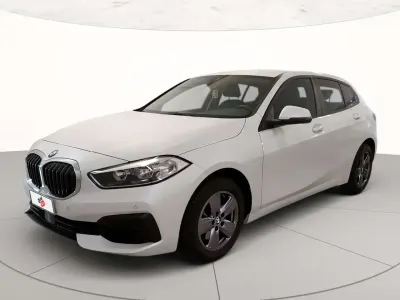 Usata BMW 116 Advantage 116 CV (85 kW) 2022 Bianco Utilitaria