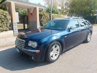 Usata Chrysler 300C 218 CV (160 kW) 2007 Blu Station wagon