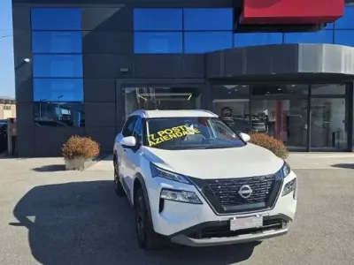 Usata Nissan X-Trail N-Connecta 158 CV (116 kW) 2025 Bianco SUV