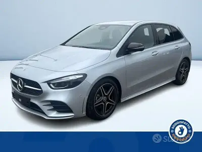 Nuova Mercedes B180 AMG 116 CV (85 kW) 2026 Grigio Monovolume