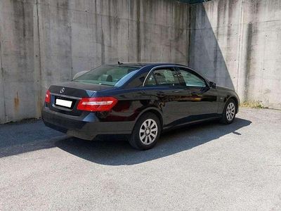 Mercedes E200