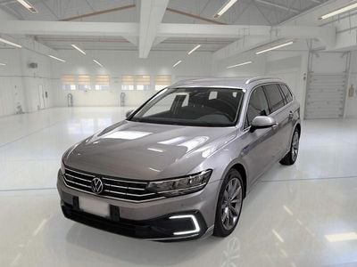 Usata VW Passat GTE 156 CV (114 kW) 2021 Grigio Station wagon
