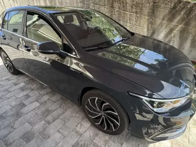 Usata VW Golf VIII Style 131 CV (96 kW) 2022 Berlina