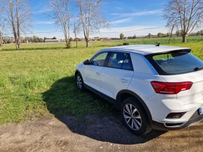 Usata VW T-Roc Business 116 CV (85 kW) 2020 SUV