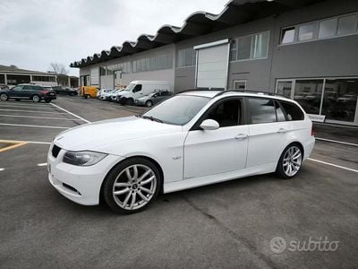 Käytetty BMW 320 177 HP (130 kW) 2008 Valkoinen Farmari