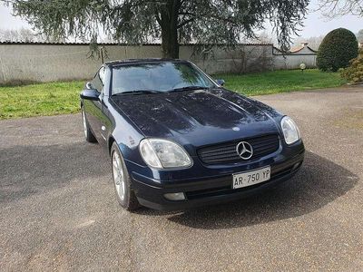 Usata Mercedes SLK200 192 CV (141 kW) 1998 Blu/azzurro Cabrio