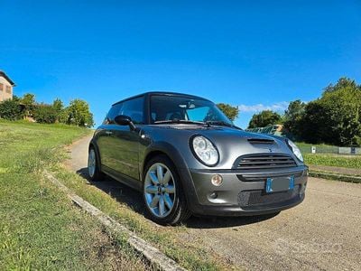 Usata Mini Cooper S 170 CV (125 kW) 2005 Utilitaria