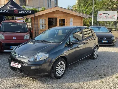 Usata Fiat Punto Evo Emotion 90 CV (66 kW) 2010 Grigio Utilitaria