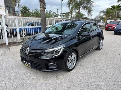 Usata Renault Clio V Intens 101 CV (74 kW) 2021 Nero Berlina
