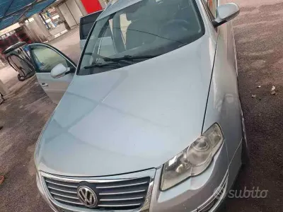 Käytetty VW Passat 140 HP (102 kW) 2007 Harmaa Farmari