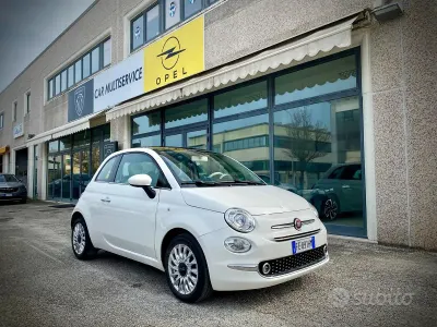 Begagnad Fiat 500 Lounge 95 HK (69 kW) 2016 Vit Sedan