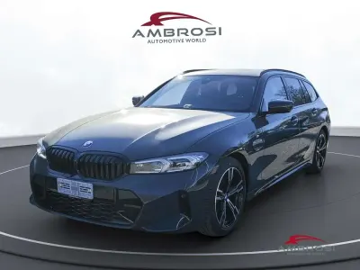 Nuova BMW 318 Comfort Edition 150 CV (110 kW) 2026 Dravit grey metallizzato Station wagon