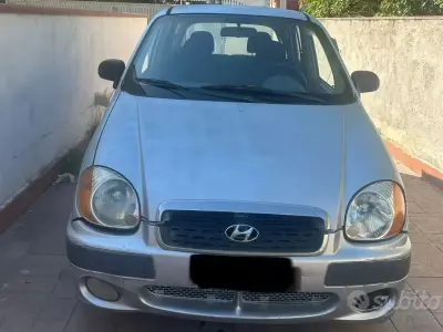 Usata Hyundai Atos 55 CV (40 kW) 2000 Grigio Utilitaria