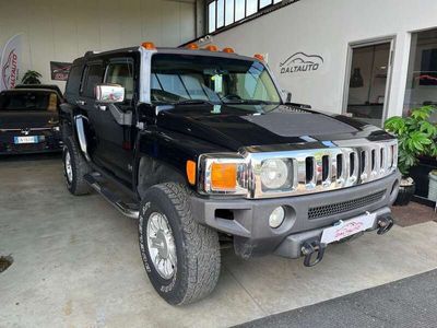 Hummer H3