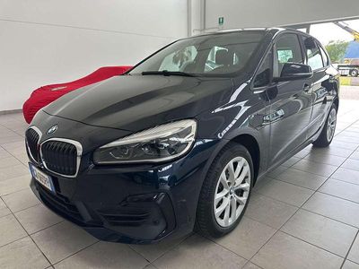 BMW 225