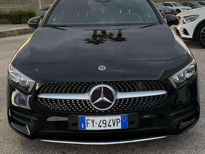 Usata Mercedes A180 Premium 116 CV (85 kW) 2019 Nero Berlina