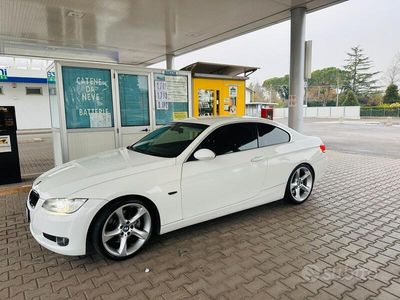 BMW 325