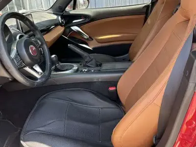 Usata Fiat 124 Spider Lusso 140 CV (102 kW) 2017 Rosso Cabrio